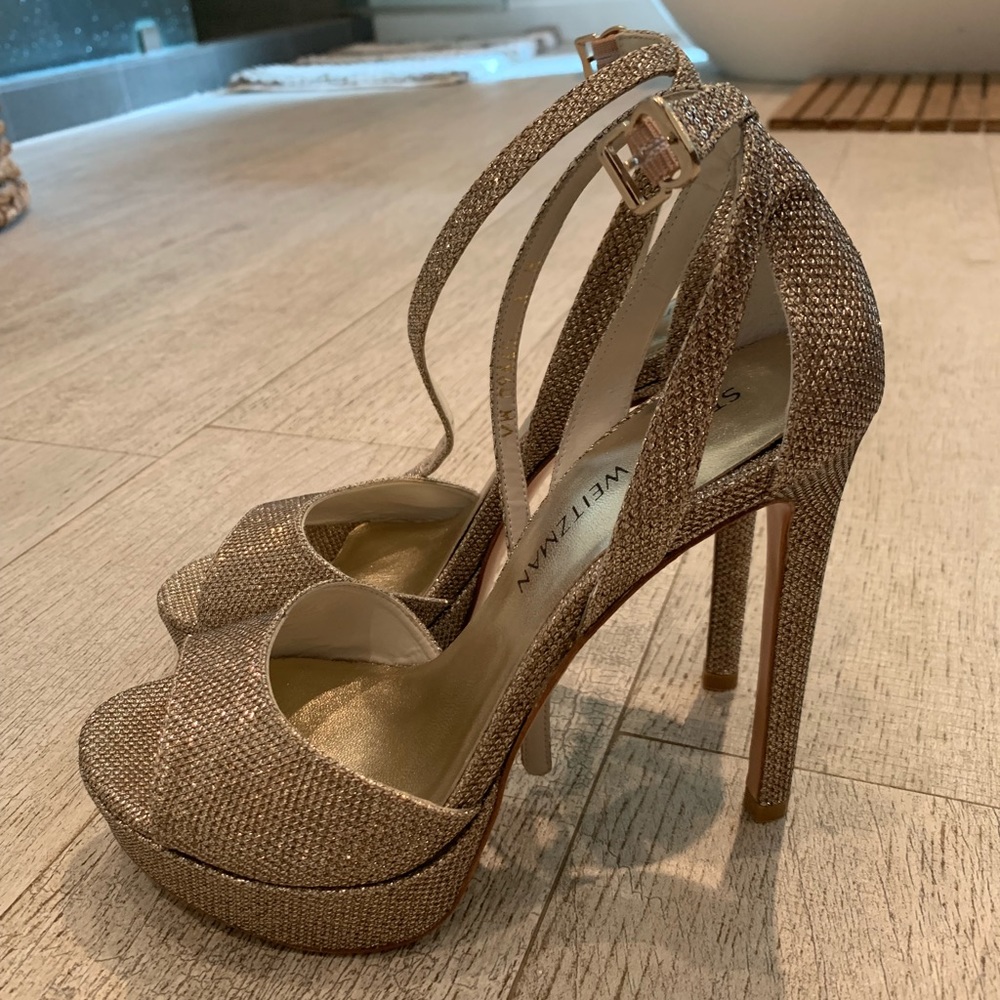 Stuart Weitzman Swagger Sandals